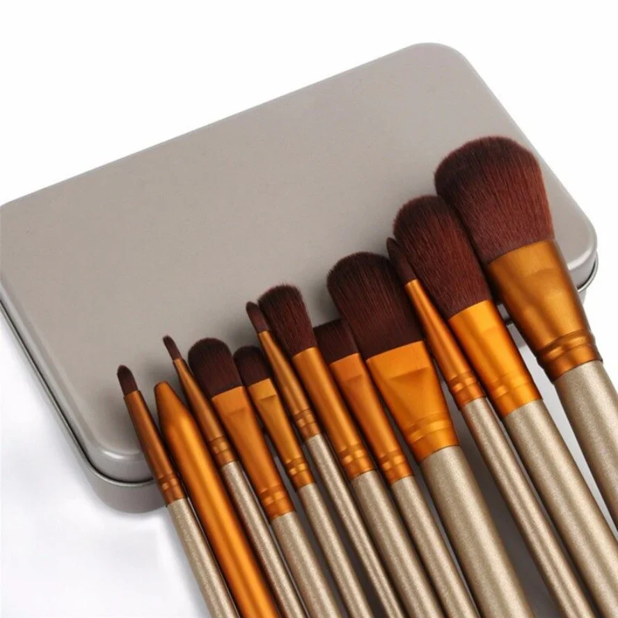 12 PCS Makeup Brushes Set In Aluminum Box - Image 3