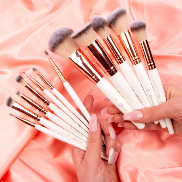 Bh Cosmetics Rose Romance 12 Piece Brush Set With Bag - Image 4