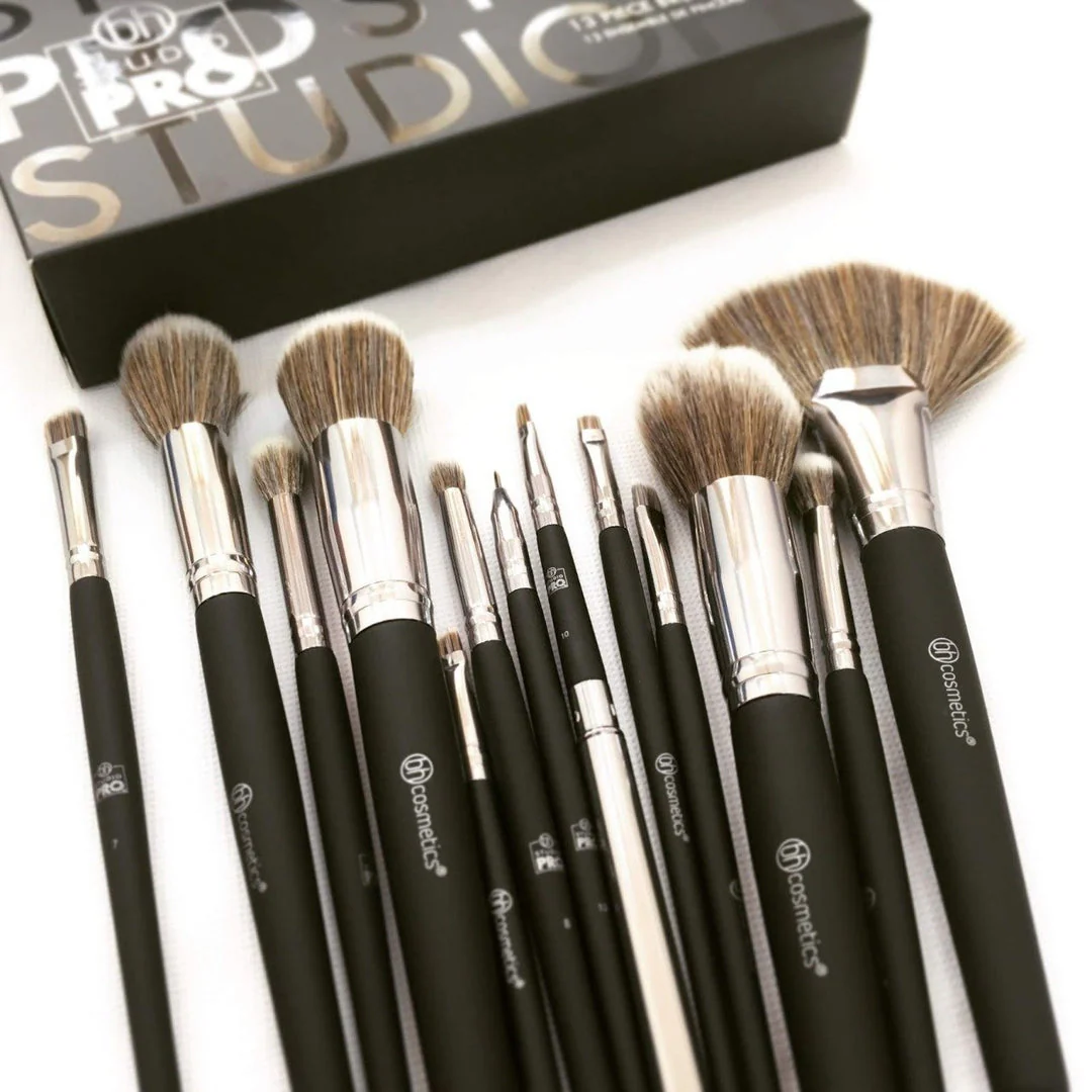 BH Cosmetics Studio Pro 13 Pieces Brush Set - Image 4
