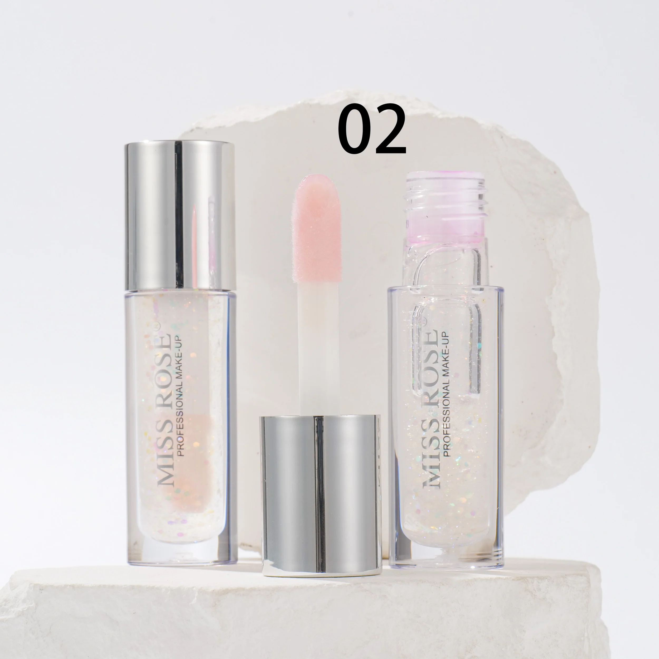 Miss Rose Glistening Magic Lip Oil - Image 4